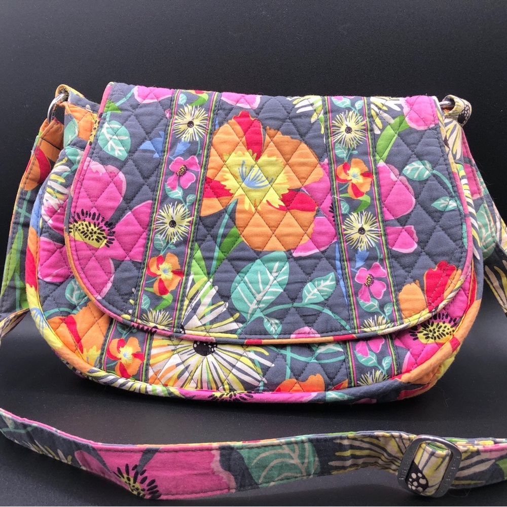 Vera Bradley Women’s Quilted Jazzy Blooms Crossbody Bag/Purse